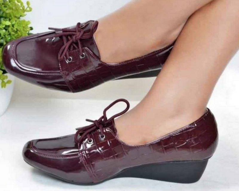 Retro Shoeswomen's brogues